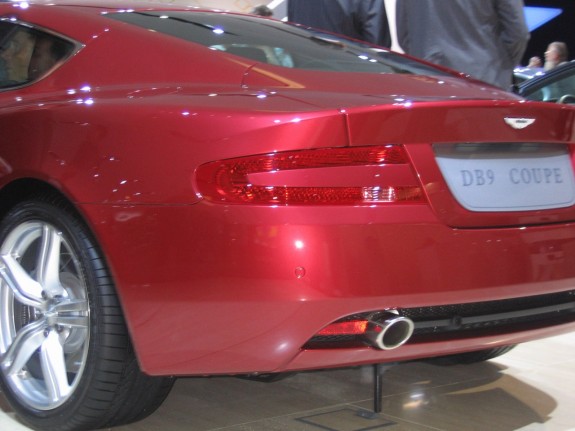 Aston_DB9_Coupe.JPG