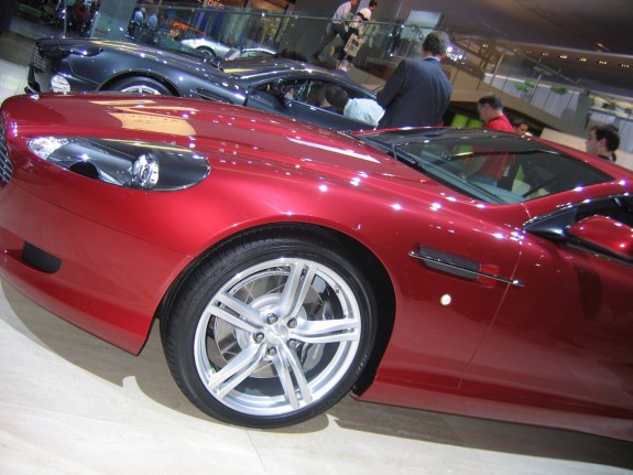 Aston_DB9_Coupe_1.JPG