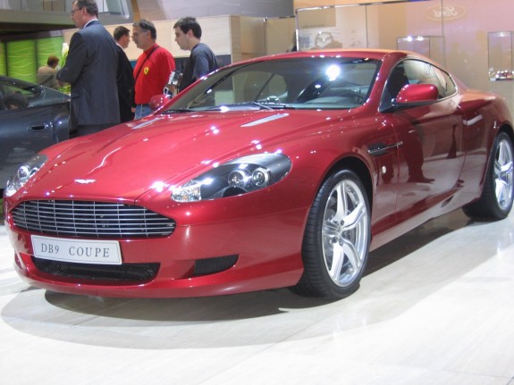 Aston_DB9_Coupe_2.JPG
