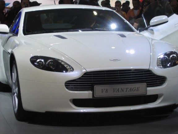 Aston_V8_Vanttage.JPG