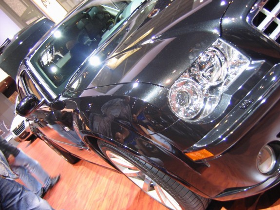 Chrysler_300C_touring_SRT_3.JPG