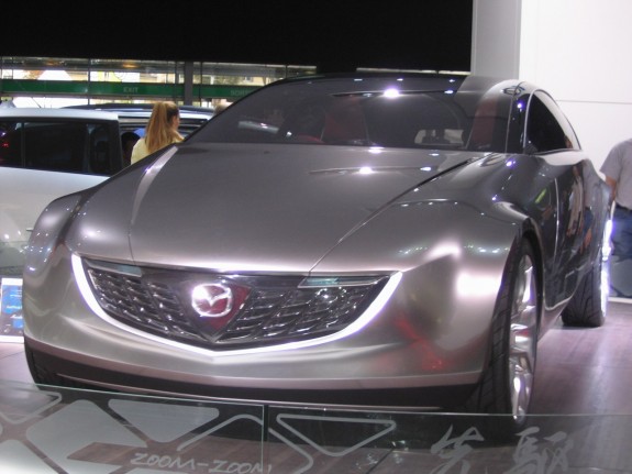 Mazda_Concept_2.JPG