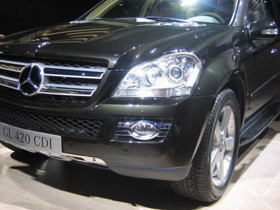 Mercedes_GL.JPG
